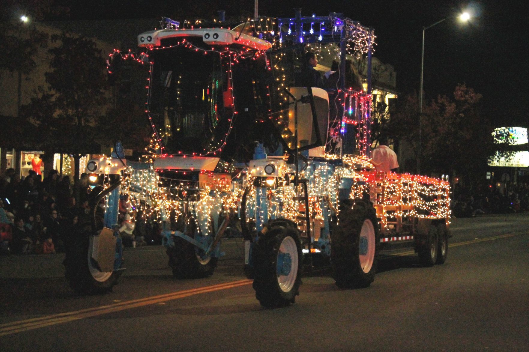 2016 Calistoga Lighted Tractor Parade